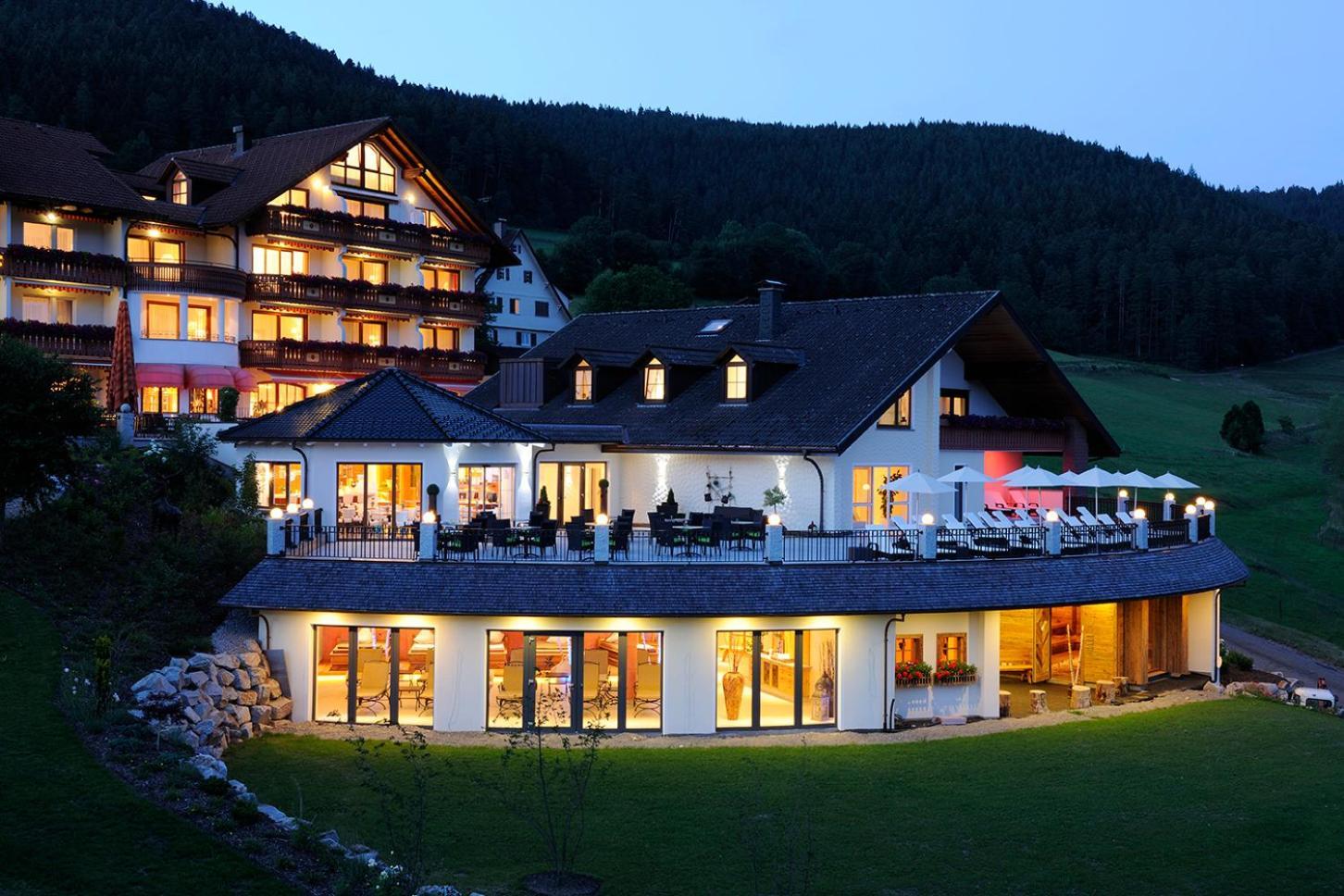 Hotel Heselbacher Hof Baiersbronn Exterior photo