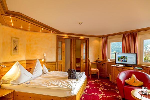 Hotel Heselbacher Hof Baiersbronn Exterior photo